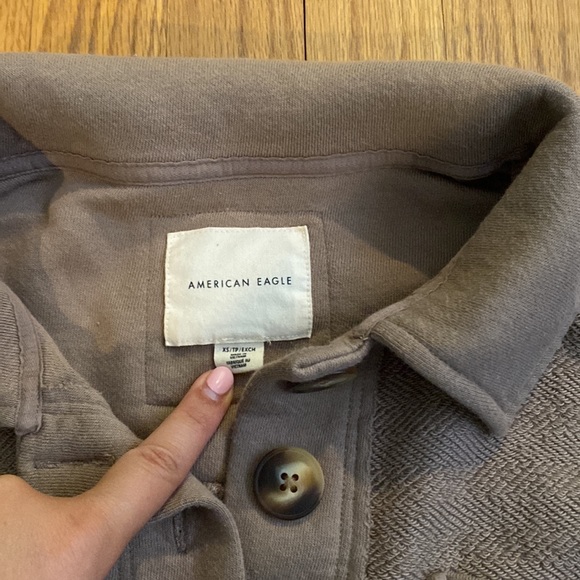 American Eagle Pullover - Picture 4 of 5